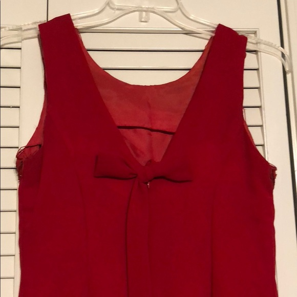 Stunning A-Line size 10 red dress with bow in back - Picture 4 of 8